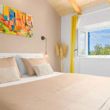 San Comfortable Holiday Villa *