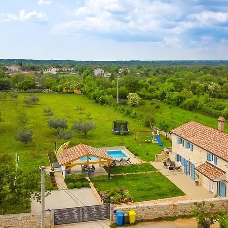 San Comfortable Holiday Villa